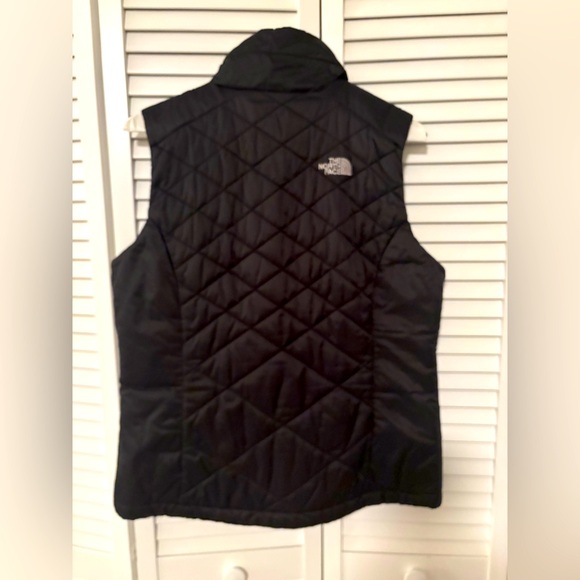 The North Face Jackets & Blazers - The North Face Women's Black Quilted Vest